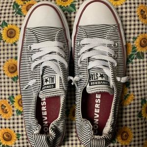 Women’s Converse!
